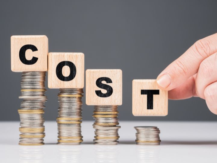 月額料金・端末代・初期費用などの利用料金が安い